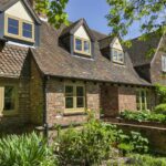 residence 9 windows
